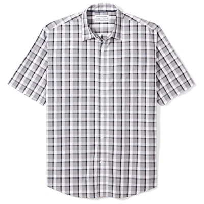 Afbeelding van Amazon Essentials Men&#039;s Poplin overhemd met normale pasvorm en korte mouwen, Zwart Grijs Plaid, XXL