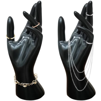 Afbeelding van Armband displaystandaard, 2 pack hand sieradenstandaard, mannequin hand, ringen displaystandaard sieraden display houder, vrouwelijk handmodel, houder voor kettingen armbanden (zwart)