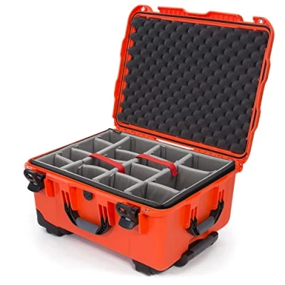 Afbeelding van Nanuk 950 Waterdichte Harde Case met Wielen en Gewatteerde Divider Oranje