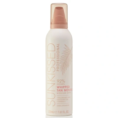 Afbeelding van Sunkissed Whipped Tan Mousse Medium Dark 225 ml