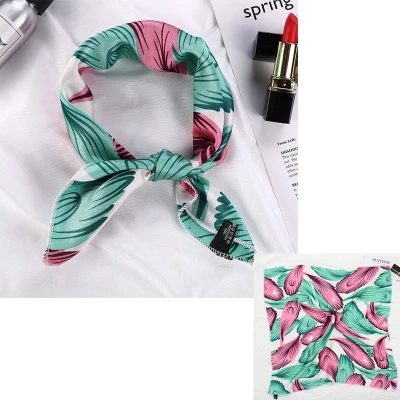 Afbeelding van Kleine Dames Sjaal Zijden Bandana Feather Groen Roze
