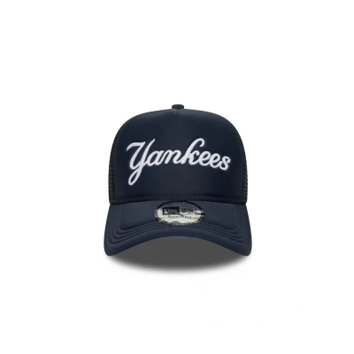 Afbeelding van New Era York Yankees MLB Script Navy 9FORTY A Frame Trucker Adjustable Cap