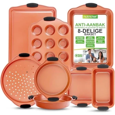 Afbeelding van NutriChef, Bakvormen set, 8 delige set Antiaanbak Koolstofstaal Bakset met Hittebestendige Siliconen Handgrepen Inclusief Broodpan, Muffinpan, Bakplaten, Pizzapan, Braadsledes