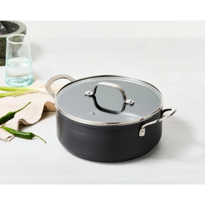 Afbeelding van ISENVI Victoria Forged keramische kookpan 24 CM RVS greep Antraciet Keramisch 100% PFAS, PTFE en PFOA vrij