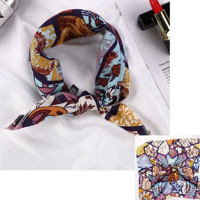 Afbeelding van Kleine Dames Sjaal Zijden Bandana Nr.1