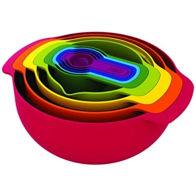 Afbeelding van Joseph Nest 9 Plus, delige compacte voedselbereidingsset met mengkommen, maatbekers, zeef en vergiet, rood