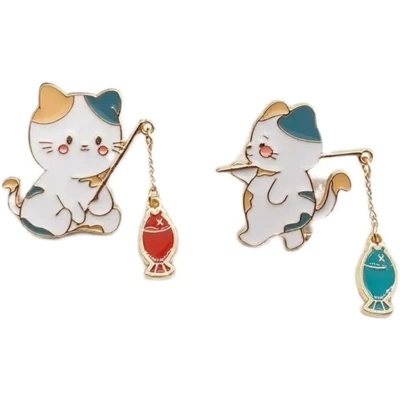 Afbeelding van SNQ 2 Stuks Leuke Kat Reversspeldjes Voor Rugzakken Emaille Dier Huisdier Vissen Broche Pin Cartoon Revers Badge Jassen Hoed Tas, Metaal