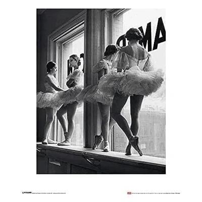 Afbeelding van Kunstdruk Time Life Ballerinas in Window 40x50cm