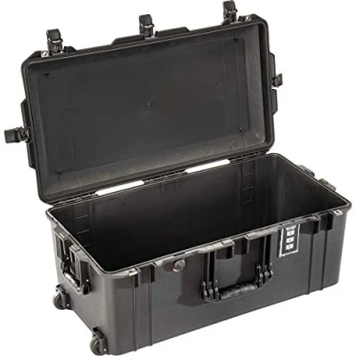 Afbeelding van Peli 1626 Air Lichtgewicht Trolley Koffer Voor Studio Camera&#039;S, Complete Dslr Camera Sets, Drones, E.D., Water En Stofdicht, Capaciteit: 76L, Gemaakt In De Vs, Zonder Schuim, Kleur: Zwart