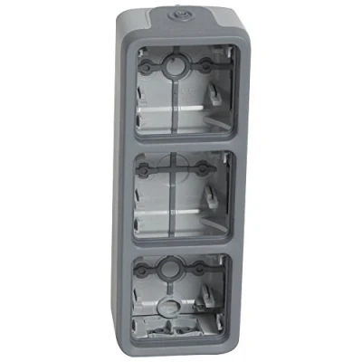 Afbeelding van Legrand 069679 Box met 3 mijlen. V grijs Plexo II Comp Ref. 6565140418