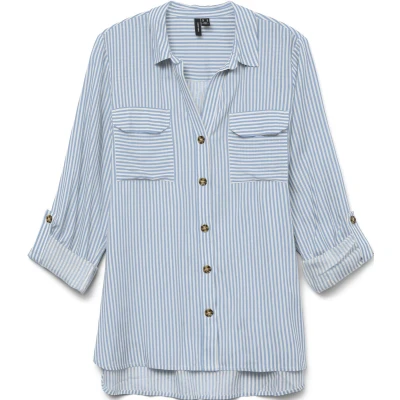 Afbeelding van VERO MODA Blouse &#039;VMBUMPY&#039; lichtblauw / wit