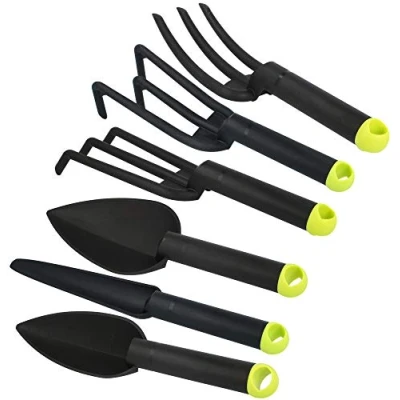 Afbeelding van Tuinset met kleine rubber, bloemenkels, plantenenkels, bloemenvork, hark, onkruidsteker, bezem en dubbele hak