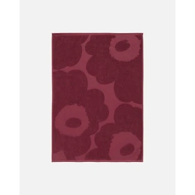 Afbeelding van Marimekko Unikko solid handdoek 50x70 cm Donkerrood