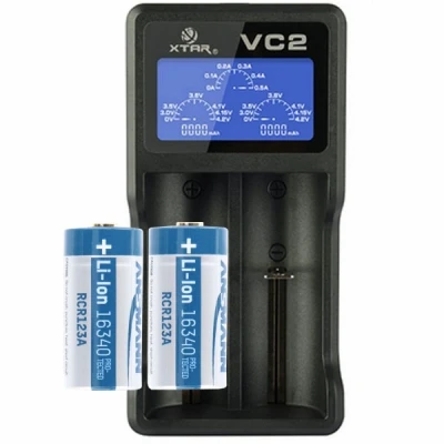 Afbeelding van 2 delige CR123A Li ionbatterij met maximaal 760 mAh en USB lader groot display, 0,5 Ah laadstroom