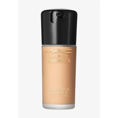 Afbeelding van M·A·C Studio Radiance Serum Powered Foundation C4.5 30 ml