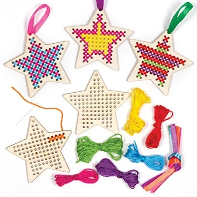 Afbeelding van Baker Ross AT226 Knutselset met kruissteek, sterren (5 stuks) kerstballen, knutselen, voor kinderen Kerstmis, gesorteerd