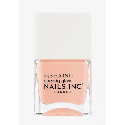 Afbeelding van Nails Inc CRUISING in CARNABY STREET Quick Drying nagellak zacht perzik roze sneldrogend 45 seconden nagelversterkend met hexanaal, calcium, magnesium cruelty free perfecte manicure