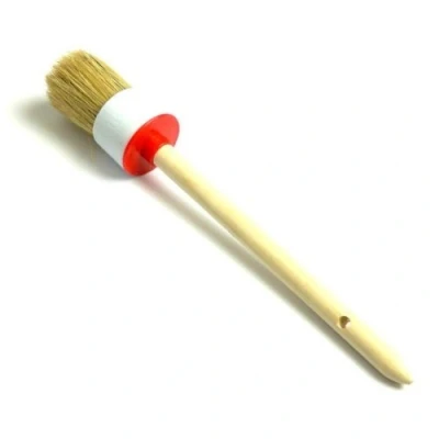 Afbeelding van Rondkwast maat 04, diameter 25 mm met PET haren en houten steel
