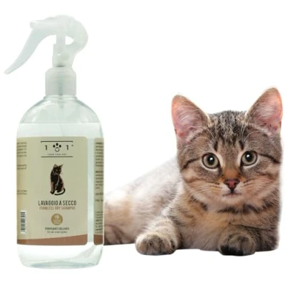 Afbeelding van Natuurlijke en plantaardige droogshampoo voor katten zonder water of uitspoelen een effectieve chemische reiniging, lijn 101 (500 ml)