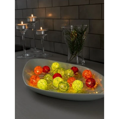 Afbeelding van KONSTSMIDE Led lichtsnoer Kerst versiering Deco ledlampjes, veelkleurige katoenen balletjes, klein, 16 warmwitte dioden (1 stuk)