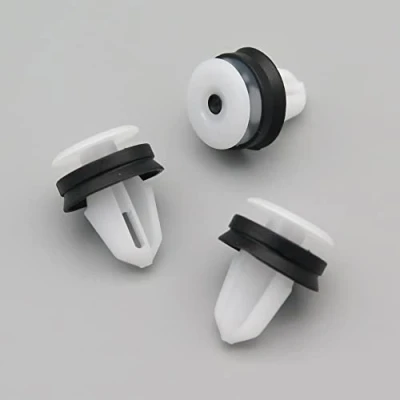 Afbeelding van VVO Witte kunststof bevestigingsclips voor Ford Transit, Transit/Tourneo Connect, Custom, 10 stuks
