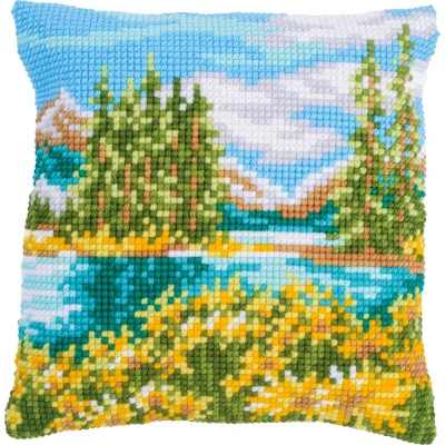 Afbeelding van Vervaco Kruissteekkussen kit Berglandschap met meer PN 0197713