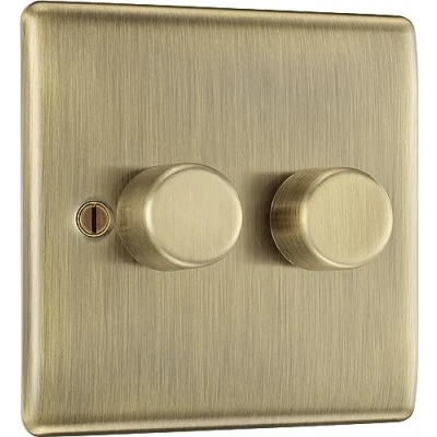 Afbeelding van BG Elektrische dubbele dimschakelaar, 2 weg push on /off, trailing Edge, 200 watt