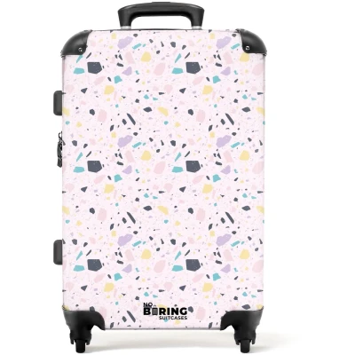 Afbeelding van NoBoringSuitcases.com Grote koffer Terrazzo patroon roze confetti Kinderkoffer geschikt voor jongen en meisjes Reiskoffer met 4 wielen Trolley op wieltjes Rolkoffer groot kinderen 72 liter Ruimbagage valies 20kg