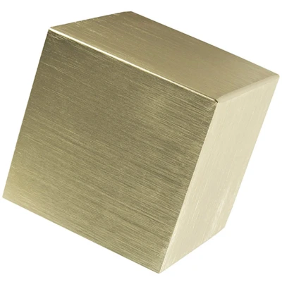 Afbeelding van QAZQA Moderne wandlamp goud Cube