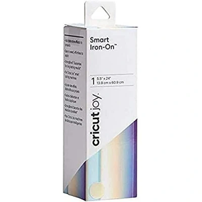 Afbeelding van Cricut Joy Smart holografische opstrijkbare set doorschijnend blauw 61 cm (24 ft) Warmteoverdracht Vinyl Roll (HTV) Voor gebruik met