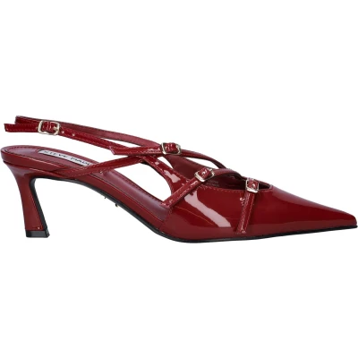 Afbeelding van Steve Madden dames Liana slingback met gespdetail en lakfinish in de kleur Donkerrood, maat: 36