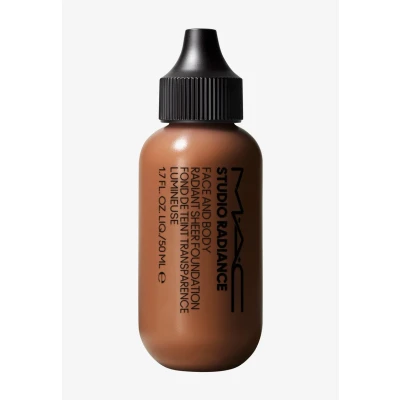 Afbeelding van M·A·C Studio Radiance Face and Body Radiant Sheer Foundation C8 50 ml