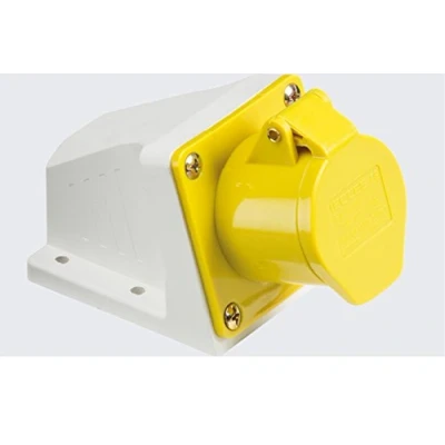 Afbeelding van Knightsbridge IN003 Industriële Connector 110 V IP44 16A Hoek Opbouwmontage Socket 2P+E, V, Wit en Geel