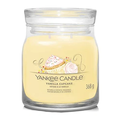 Afbeelding van Yankee Candle Geurkaars Medium met 2 lonten Vanilla Cupcake 11 cm / ø 9