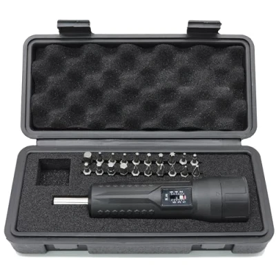 Afbeelding van Famex 10897 momentsleutel 1/4 inch (6,3 mm) aandrijving momentschroevendraaier schroevendraaier, meetbereik 1 6 Nm met schroefbits systeem activering