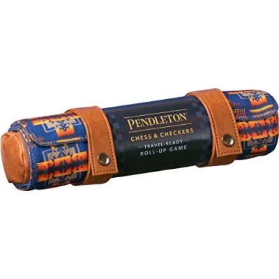 Afbeelding van Pendleton Chess &amp; Checkers Set: Travel Ready Roll Up Game (Camping Games, Gift for Outdoor Enthusiasts)