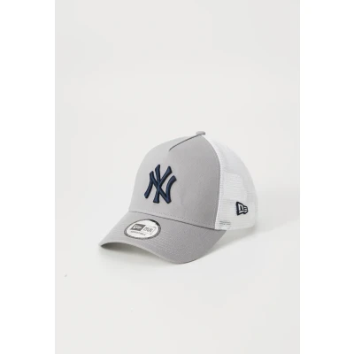 Afbeelding van New Era York Yankees MLB Side Patch Grey 9FORTY A Frame Trucker Adjustable Cap