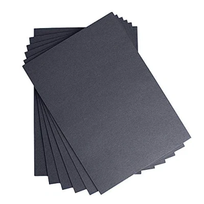 Afbeelding van House of Card &amp; Paper A4 zwarte kaart 220GSM 50 vellen per pakket, HCP2208