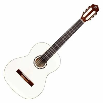 Afbeelding van Ortega Family Series R121 klassieke gitaar wit met gigbag