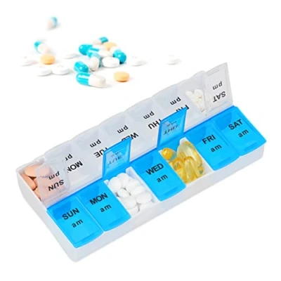 Afbeelding van Relaxdays pillenbox 7 dagen 2 vakken medicamentendoos Engels pillendoosje wit blauw