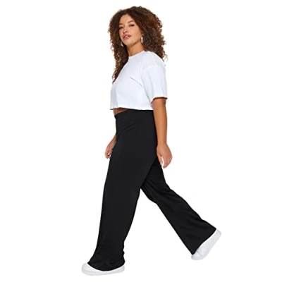 Afbeelding van Trendyol Zwarte Geribbelde Gebreide Broek Van Crêpe Met Hoge Taille Tbbss23Ar00021
