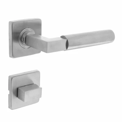 Afbeelding van Intersteel Deurkruk Baustil op vierkant rozet met toilet /badkamersluiting RVS