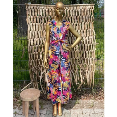 Afbeelding van Lange Zomerjurk Paris Bladmotief en Vogels Blauw Fuchsia One Size (maat 38 t/m 40/42)