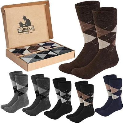 Afbeelding van BRUBAKER 6 Paar Herensokken Met Argyle Ruitpatroon In Geschenkdoos Cadeauset Fijn en zacht Katoen cadeau Mannen Cadeautip Kleurenmix Grijs/Bruin Mt 47 50 Vaderdag