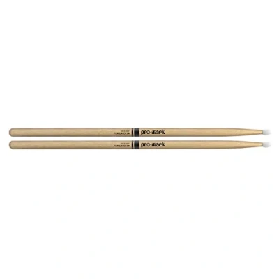 Afbeelding van Pro Mark TX5AN Classic Forward 5A Hickory, Oval Nylon Tip Drumstokken