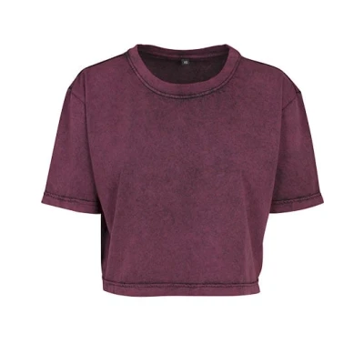 Afbeelding van Build your Brand Ladies ́ Acid Washed Cropped Tee BY054 BERRY BLACK