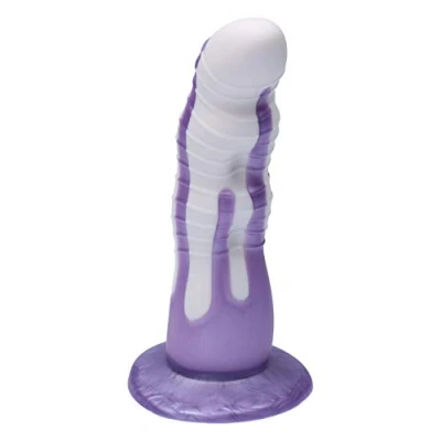 Afbeelding van Ylva &amp; Dite Rhea Siliconen Dildo met zuignap Made in Holland Pastel Violet / Metallic