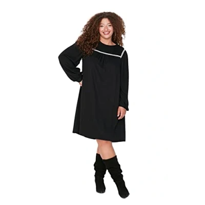 Afbeelding van Trendyol Fuchsia Plus Size Ongevoerde Driekwart Mouw Mini/Korte Lengte Geweven Jasjurk Tbbaw23Ah00042