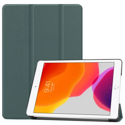 Afbeelding van Apple iPad 10.2 (2020) Hoes: iMoshion Trifold Bookcase Donkergroen Kunstleder Tablet Hoezen