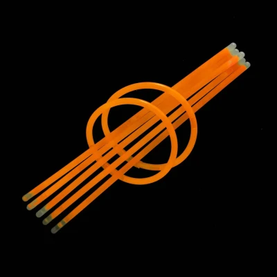 Afbeelding van Fjesta Glowsticks Glow In The Dark Sticks Met Connectors Neon Party Breekstaafjes Verjaardag Versiering 100 Stuks Oranje